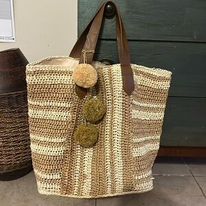 🎉Straw Studios, super cute boutique tote bag!